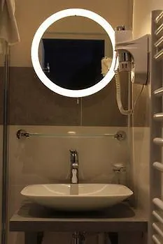Hotel Jenner Parijs